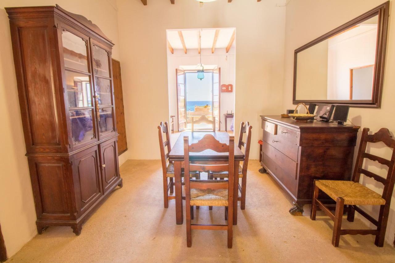 Authentic Fisherman's House On The Seafront Holiday home *